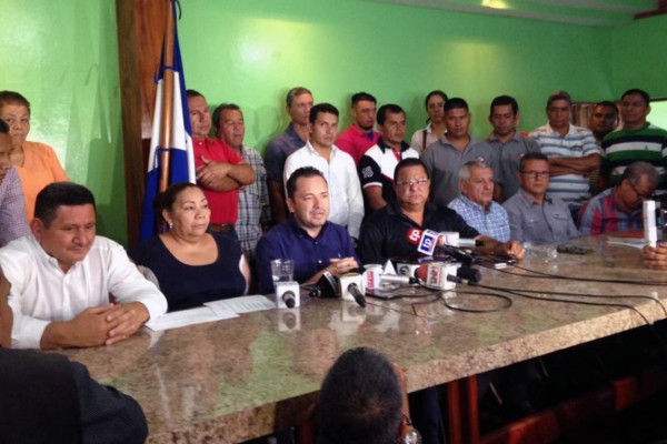 Transportistas sostienen solicitud de rebaja y piden fórmula de combustibles