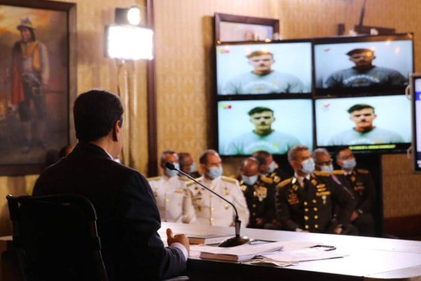 Estadounidense detenido confesó que la misión era enviar a Maduro a EEUU