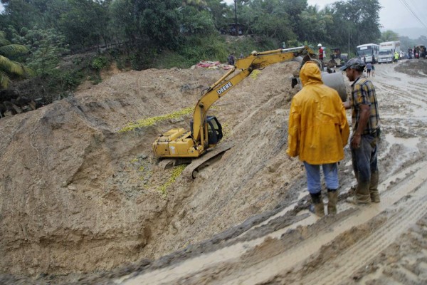 El valle del Aguán sigue postrado por las lluvias