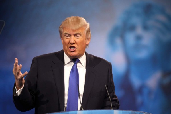 Trump reacciona por la venta de Miss Universo
