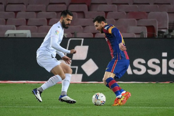Messi anota golazo frente al Huesca en partido donde logra récord con Barcelona