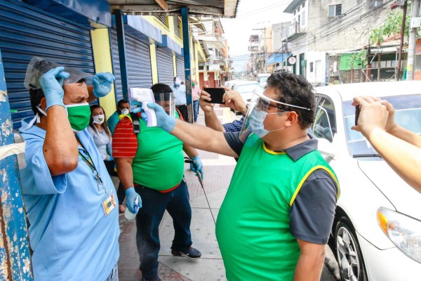 Taxistas se preparan para volver a circular