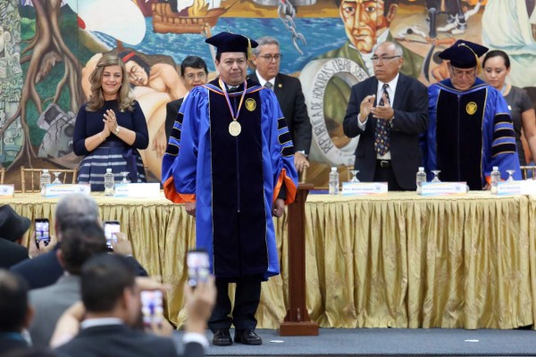 La Universidad Pedagógica tiene nuevas autoridades académicas