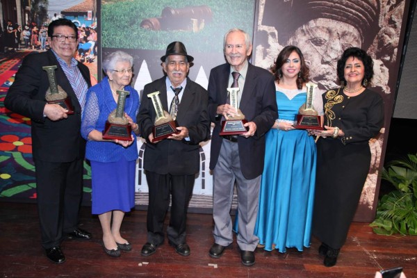 TeleProgreso celebra la segunda edición de Premios Identidad