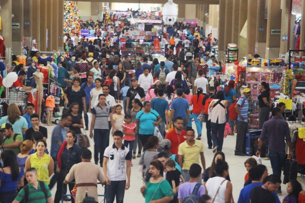 Un millón y medio de viajeros circularán por la terminal de buses