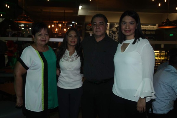 Inauguración de C Bari Artisan Deli