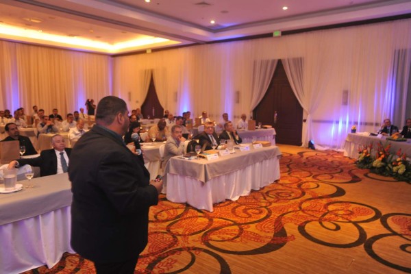 Congreso reúne a expertos de aeropuertos del mundo