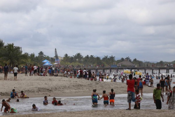 1.2 millones de hondureños ya hacen turismo