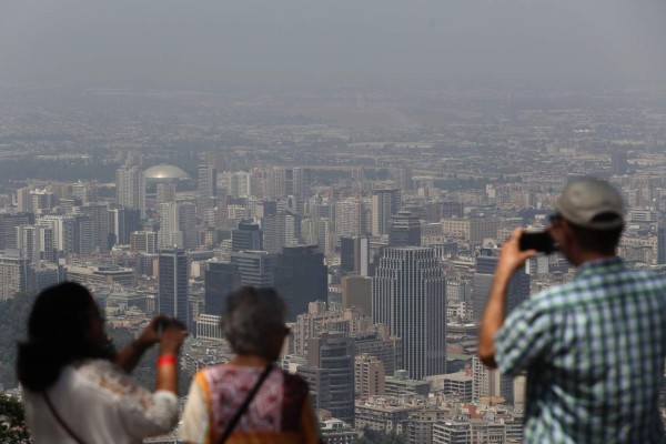 Incendio cubre de humo a gran parte de Santiago de Chile&nbsp;&nbsp;