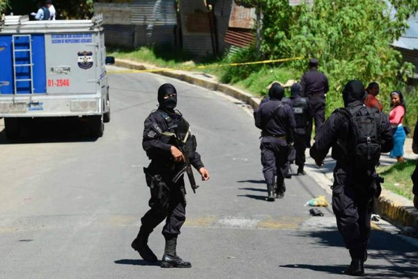 Pandilleros buscan imponerse al Estado salvadoreño matando Policías