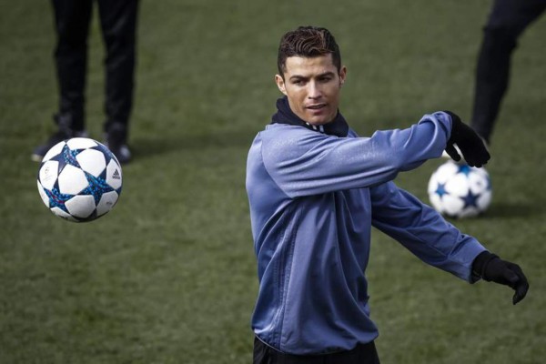 Cristiano Ronaldo regresa al grupo listo para jugar ante el Nápoles