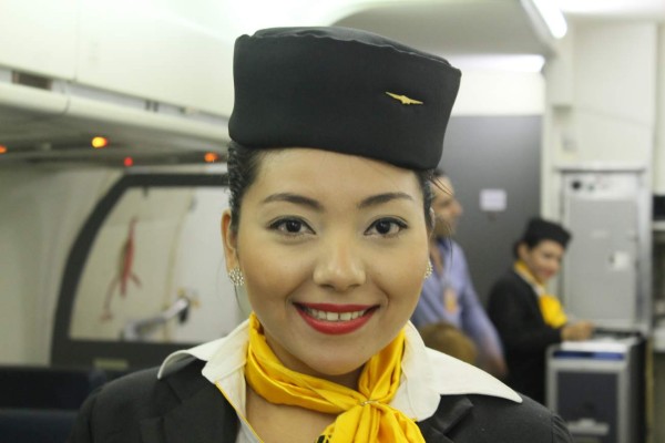 Crece interés entre sampedranos para ser pilotos y aeromozas