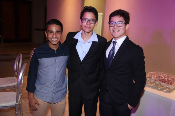 Quince años de Juliette Gianini Bonilla