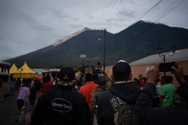México acogerá a heridos por erupción del Volcán de Fuego en Guatemala