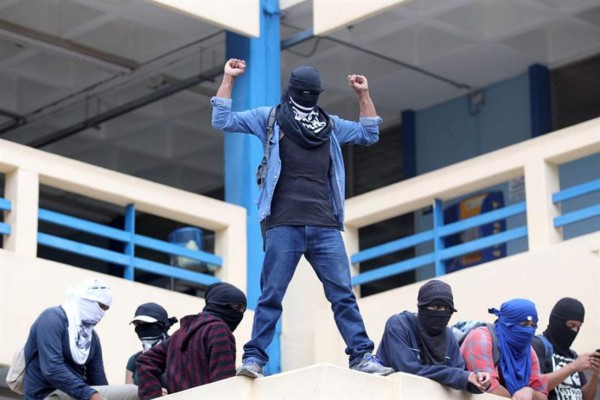 El MEU convoca a los centros regionales de la Unah a una 'megamarcha'