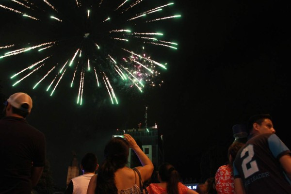 Show de luces de Banpaís da la bienvenida a la Navidad