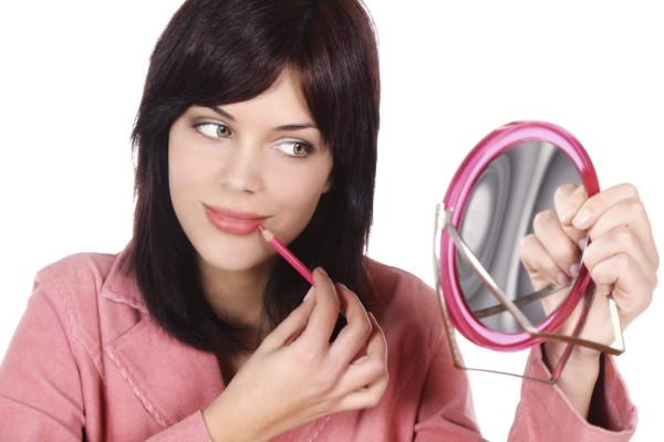 Diez pasos para un maquillaje natural