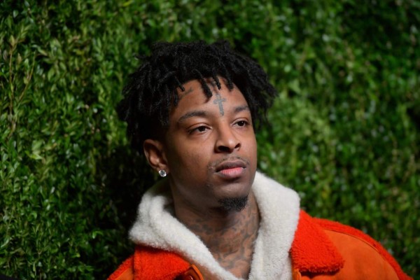 Arresto de 21 Savage es una violación a la ley, denuncia su abogado
