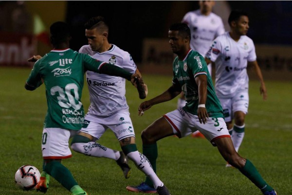 Marathón es humillado por el Santos y prácticamente dice adiós a la Concachampions