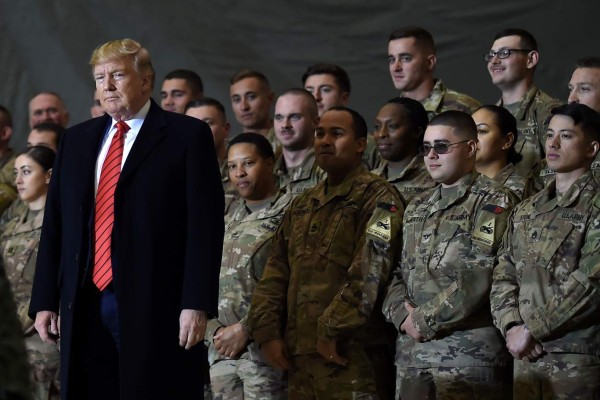 El Pentágono confirma retirada de tropas de Afganistán en enero