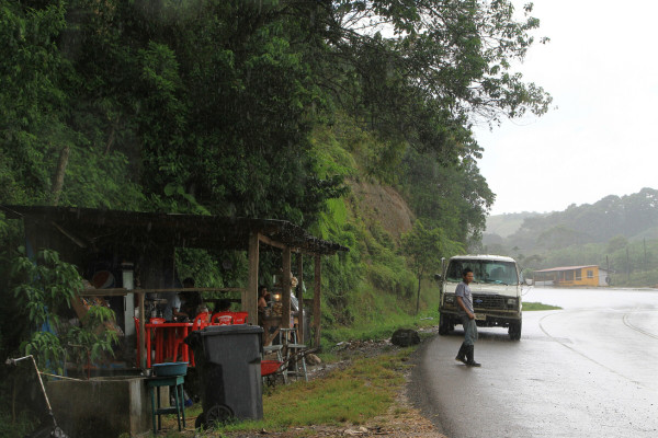 Temor por inundaciones y derrumbes en Santa Cruz