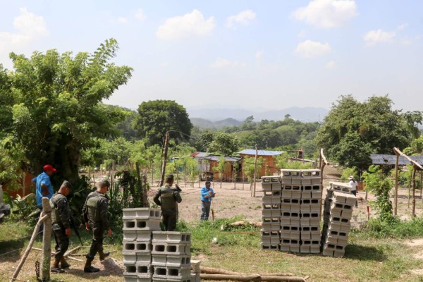 Investigan daños causados por invasión en área protegida de la reserva de El Merendón