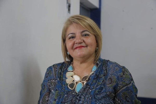 En manos de escolares colección educativa de Cargill y LA PRENSA