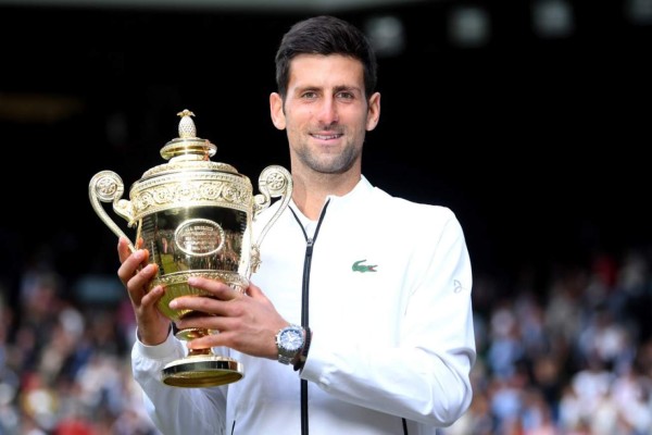 Djokovic gana su quinto Wimbledon en final épica contra Federer