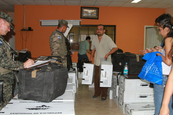 Con bonos convencían a votantes en Choloma