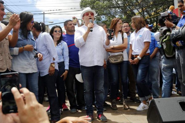 Miguel Caballero Leiva renuncia a su aspiración a diputado