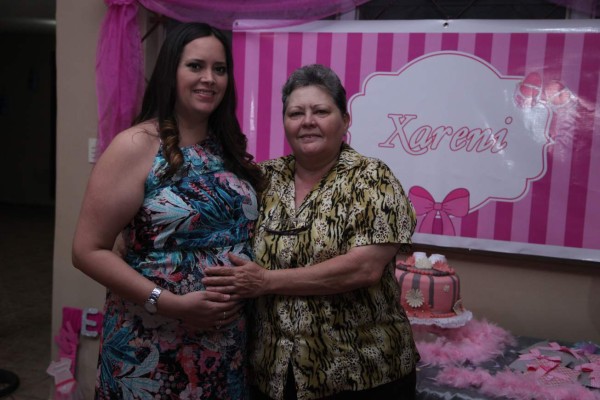 Cita maternal para Roxana Bourdeth de Antón