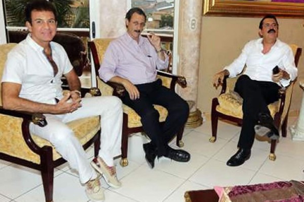 Nasralla: 'Apoyamos a Leny Flores en la defensa de la alcaldía de San Luis'