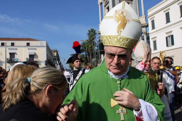 'En 10 años todos van a ser musulmanes por nuestra estupidez': arzobispo católico&nbsp;&nbsp;&nbsp;