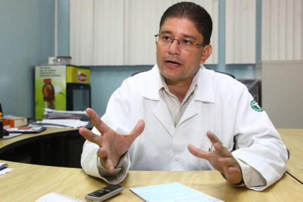 José Juan Abastida denuncia fraude en internas en San Pedro Sula