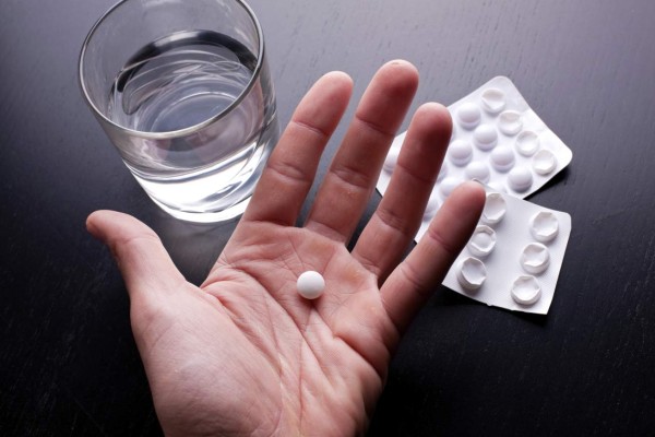 Tomar una aspirina al día no resulta beneficioso para el corazón