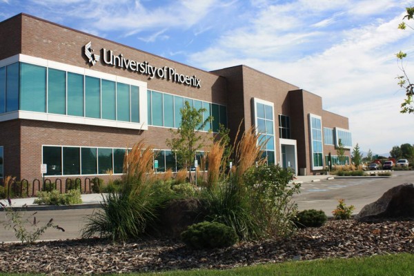 Falsa alarma de tiroteo en la Universidad de Fénix, Arizona