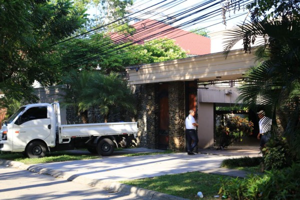 Juzgado ordena devolver dos residencias a Jaime Rosenthal