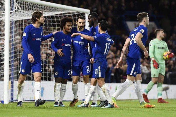 Premier League: Chelsea concluye el 2017 recetando paliza