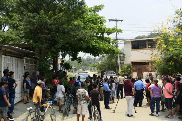 Desde camioneta matan a tres personas en San Pedro Sula