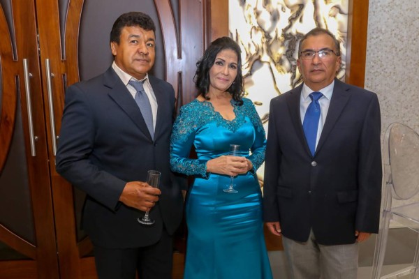 Derroche de elegancia en la boda de Farid Handal y Mónica Hernández