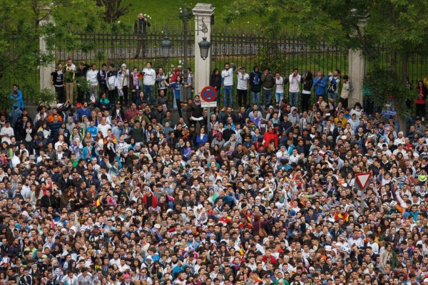 Real Madrid celebra la Undécima con sus aficionados en Cibeles