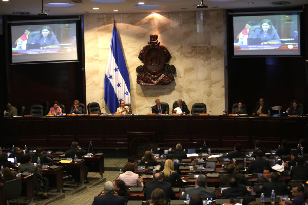 Honduras: Presupuesto de 2014 subirá 7 mil millones de lempiras