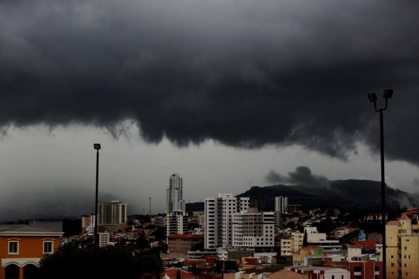 Copeco pronostica más aguaceros en Honduras