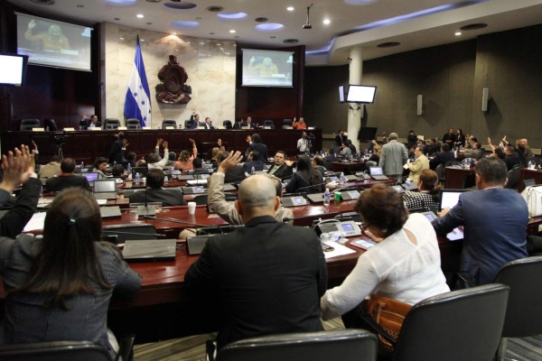 Congreso acelera aprobación de la nueva ley policial