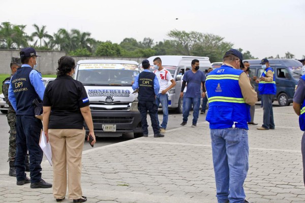 Continúan sancionando a transportistas por incremento al pasaje en San Pedro Sula