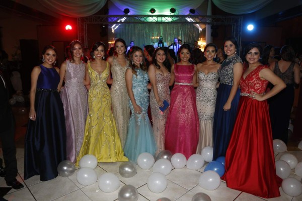 Fiesta de promoción de la escuela Seran