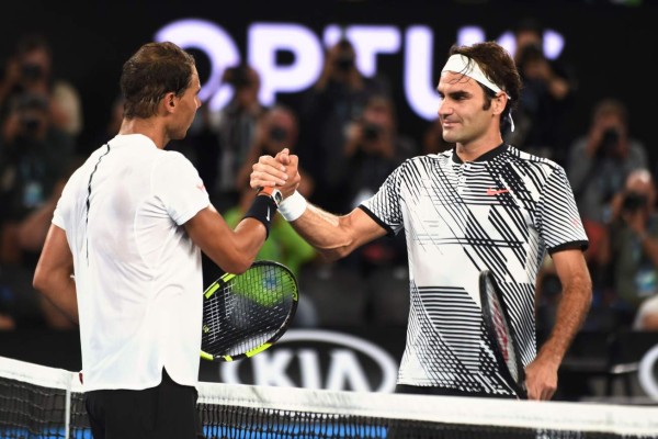 Federer gana a Nadal en la final del Abierto de Australia