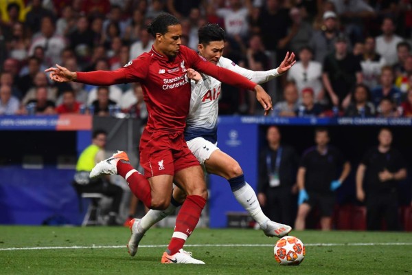 Van Dijk es elegido como el mejor jugador de la final de la Champions