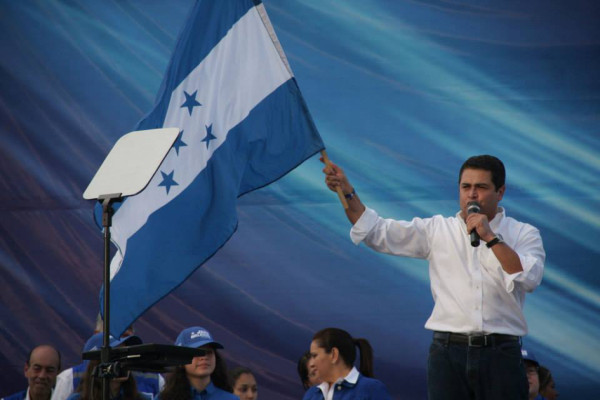 Juan Orlando: 'Hasta encuestas de Libre me dan como ganador”