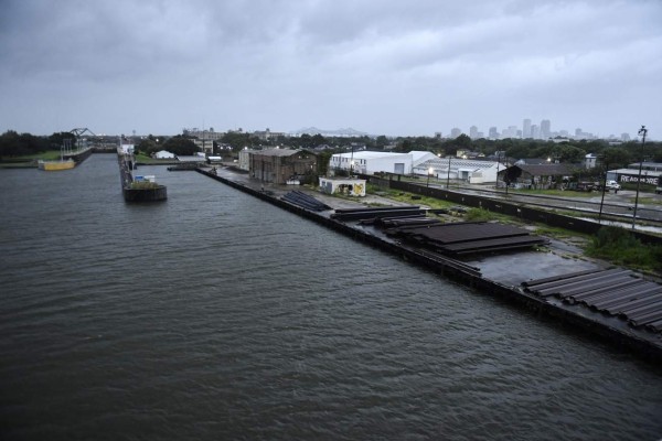 En vivo: El 'extremadamente peligroso' huracán Ida toca tierra en Nueva Orleans